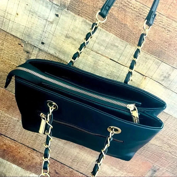 NWOT Darcy Marks London Soft Vegan Leather Bag - Picture 7 of 10